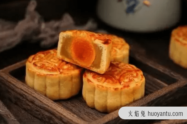 中秋节月饼都有什么馅：蛋黄月饼味道好(五仁月饼最经典)