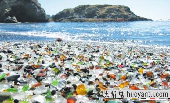 盘点世界十大奇特海滩，艳遇圣地粉色海滩美到令人窒息