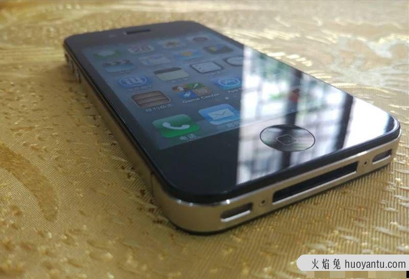 200的iPhone 4S上手体验，还是iOS 6老系统，非常流畅！