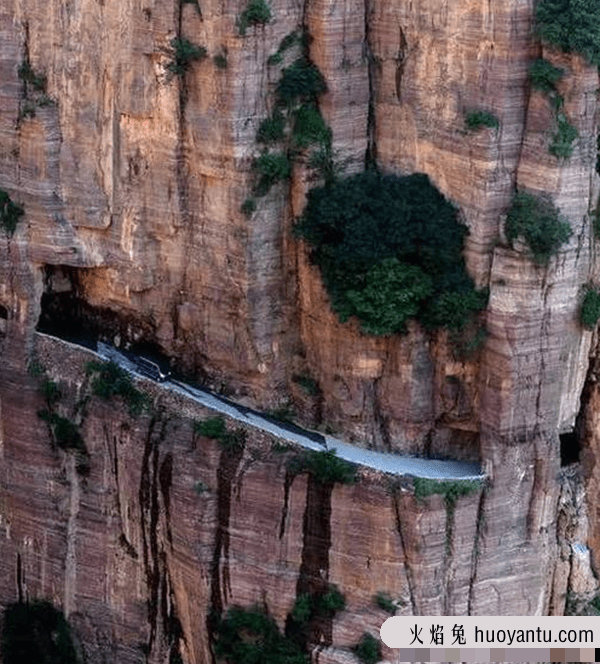 中国最惊险的旅游景点,你都去过吗?(去一次终生难忘)