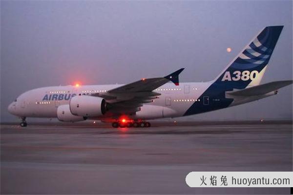 世界上最大的客机 空中客车A380,1998年打造