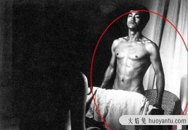 李小龙死亡隐瞒40多年真相竟然是这样,谋杀还是病死?