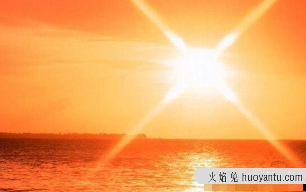 大量水能浇灭太阳吗?多少水能成功浇灭太阳