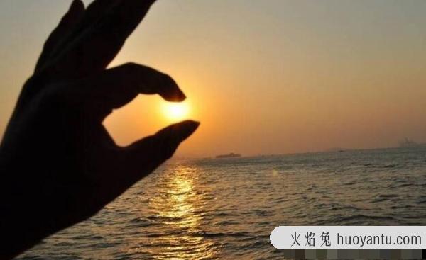 大量水能浇灭太阳吗?多少水能成功浇灭太阳