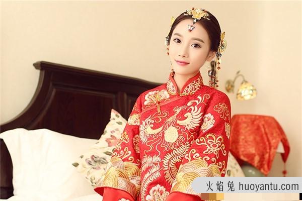 龙凤褂和秀禾服的区别：大同小异的两种婚服（独特意义）