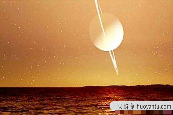 土卫六湖里生活着奇异生物？土卫六外星人散发臭鸡蛋味道